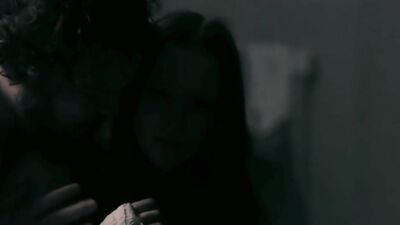 Голая Morfydd Clark