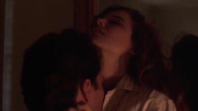 Голая Kelly Preston