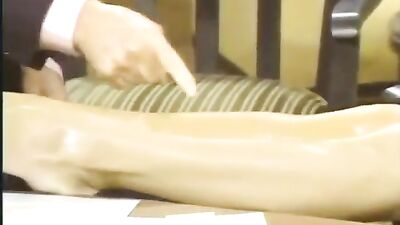 Голая Kelly Ripa