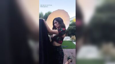 Голая Diane Guerrero