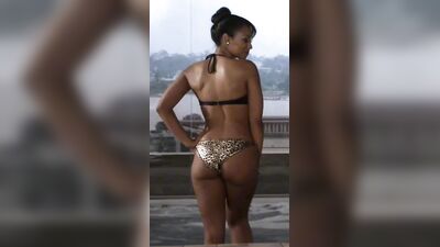 Голая Candice Patton