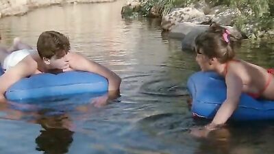 Голая Sherilyn Fenn