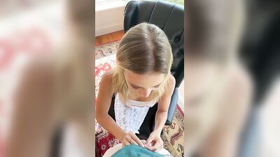 Голая Trippie Bri