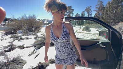 Привез, чтобы узнать что такое морозный секс