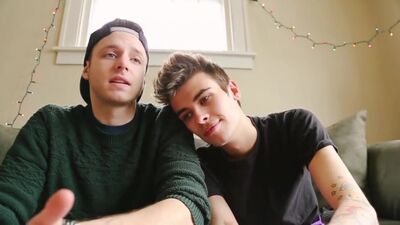 GAY VANS 18+ | WYLER _ Wylie Phenix Tyler Ringhand