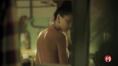 Равшана Куркова Голая - А у нас во дворе. (2015)