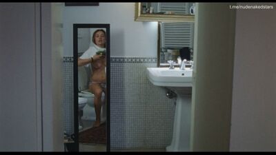 Каролина Крешентини (Carolina Crescentini hot scenes in "20 sigarette" 2010)