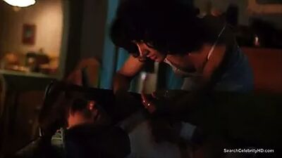 Jennifer Beals обнаженная - бетон