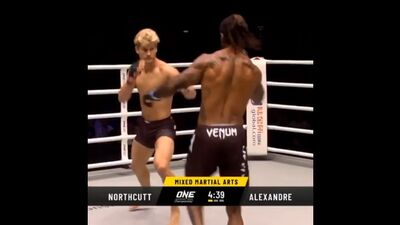 Сейдж Норткатт проигрывает свой дебютный бой в ONE FC нокаутом за 29 секунд