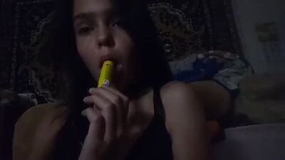 Molodaja_devuwka_ochen_hochet-vps403.strip2.in.mp4