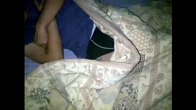 ПОКА ДРЕМЛЕТ НАТУРАЛ, ГЕЙ ТРУСЫ ЕМУ ПОРВАЛ...