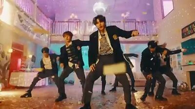 ENHYPEN (엔하이픈) 'Drunk-Dazed' Official MV.mp4