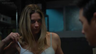 Annie Murphy - Kevin Can Fuck Himself s01e05 (2021) HD 1080p Nude? Sexy! Watch Online / Энни Мерфи - Кевин может пойти на...