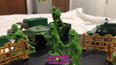 Злая мама пришла с собрания и потребовала от сына извинений