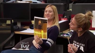 Chloe Grace Moretz Has Dinner and Makeout Session with Model Kate Harrison ¦ TMZ TV