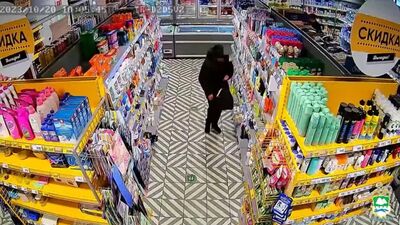 Украла на Некрасова зубную пасту в Пятёрочке