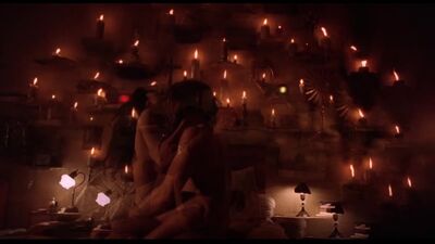 Сальма Хайек (Salma Hayek) голая в фильме «Отчаянный» (1995)