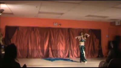 Basimah performing at Amity Alize's Shimmyathon February 2014 4703