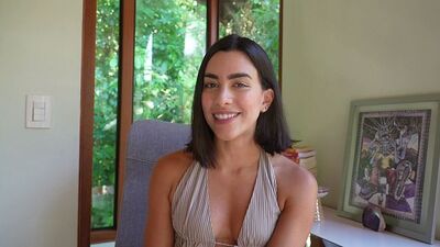 Зачем тебе одежда, если я всё равно сниму