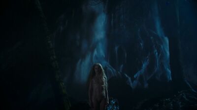 Denise Gough, Raffey Cassidy Nude - The Other Lamb (2019) HD 1080p Watch Online / Денис Гоф, Рэффи Кэссиди - Приди ко мне