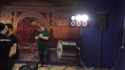 Роман Абиджба жим 410 кг