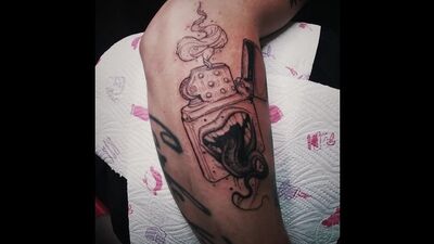 Тату зажигалка