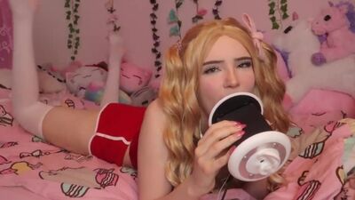 ASMR - Ear eating in bed and mouth sounds Lealolly | Asmr & Joi 18+