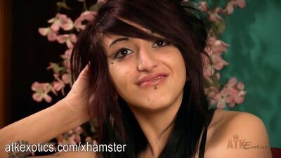 Duckie дает тебе сексуальное интервью