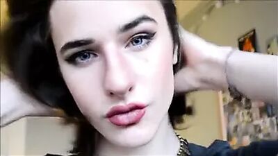 Stunning Crossdresser Galice Makeup Tutorial & Cute Outfit