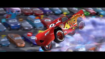 Тачки "Молния МакКуин манёвр в воздухе.К-Чау!"