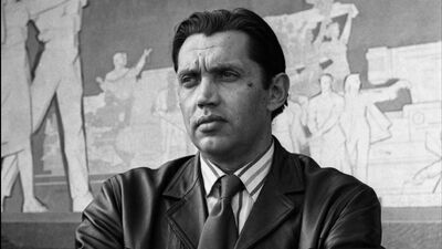 Роберт Рождественский (кадры из фильма Застава Ильича1965г)