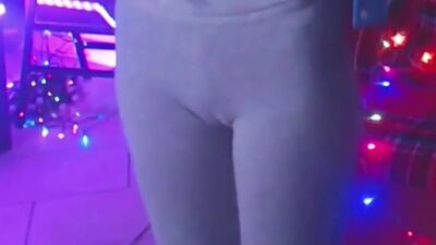 Спалила вареник на стриме #Карина_Стримерша(На вписке, порно, секс, эротика, попка, booty, anal, анал, сиськи, boobs, brazzers)