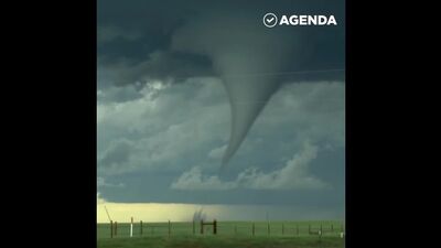 Самый мощный торнадо, снятый на видео