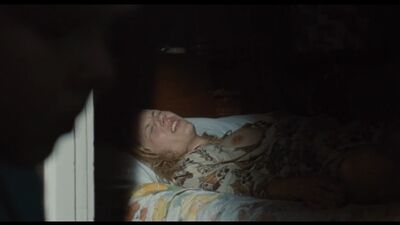 Katheryn Winnick Nude – Flag Day (2021) HD 1080p Watch Online / Кэтрин Уинник - Фальшивомонетчик