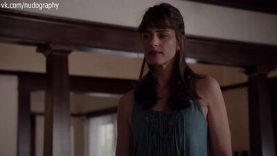 Аманда Пит (Amanda Peet) топлес в сериале "Вместе" (Единство, Togetherness, 2015) - Сезон 1 / Серия 2 (s01e02) - RUS