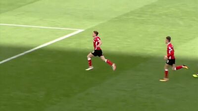 Харви Барнс шикарным ударом с правой отправил мяч в дальний угол ворот «Шеффилд Уэнсдей»