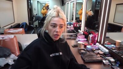 Настя Ивлеева: поездатый новый год