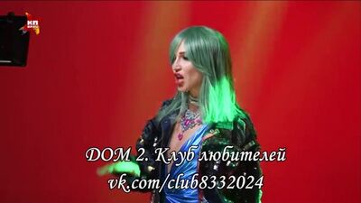 Бузова обнажила грудь в новом клипе