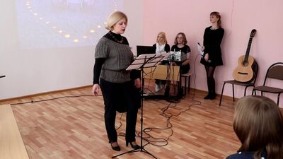 Юлия Вихарева - О любви (Выступление в Нижегородском Губернском колледже)