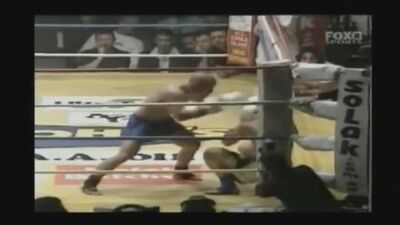 Боец из книги рекордов Гиннеса провёл 73 боя из них 69 нокаутов, 4 смерти Майк Замбидис | "Iron" Mike Zambidis - Highlights an