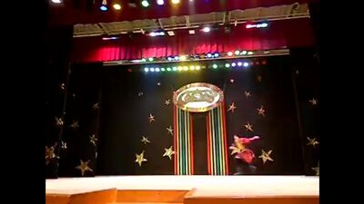 Чеченцы танцуют Калмыцкий танец Хадрис.mp4