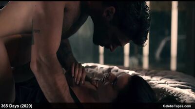 Anna Maria Sieklucka, Ewelina Plizga & Natasza Urbanska nude