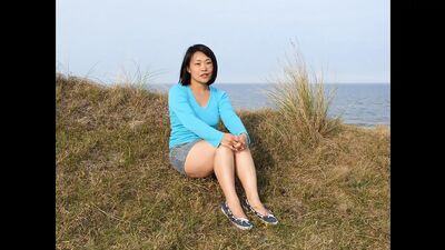 Японская жена показывает обнаженное слайд-шоу в любительском видео, том 01