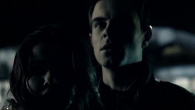 Давина и Кол разговор в баре в чистилище (2)