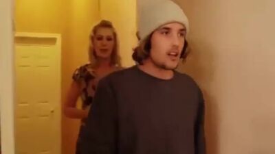 Interview Sasha Sean Tyler Nixon 480p