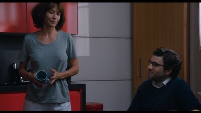 Софи Марсо - Всё прошло хорошо / Sophie Marceau - Tout s'est bien passé ( 2021 )