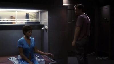 Jolene Blalock - Энтерпрайз, Энтерпрайз