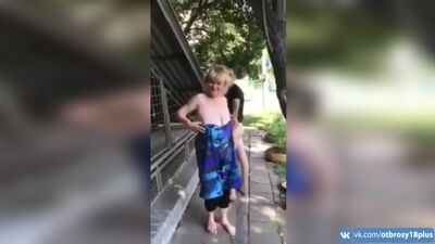 Голые упоротые алкаши