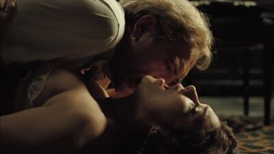 Laura Harring Nude - Love in the Time of Cholera (2007) HD 720p Watch Online / Лора Харринг - Любовь во время холеры