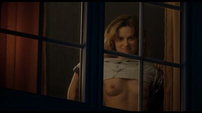 Mathilde Roehrich, Christiane Millet Nude - Le sens de la famille (2020) HD / Матильда Рёрих, Кристиана Милле - Махнемся телами